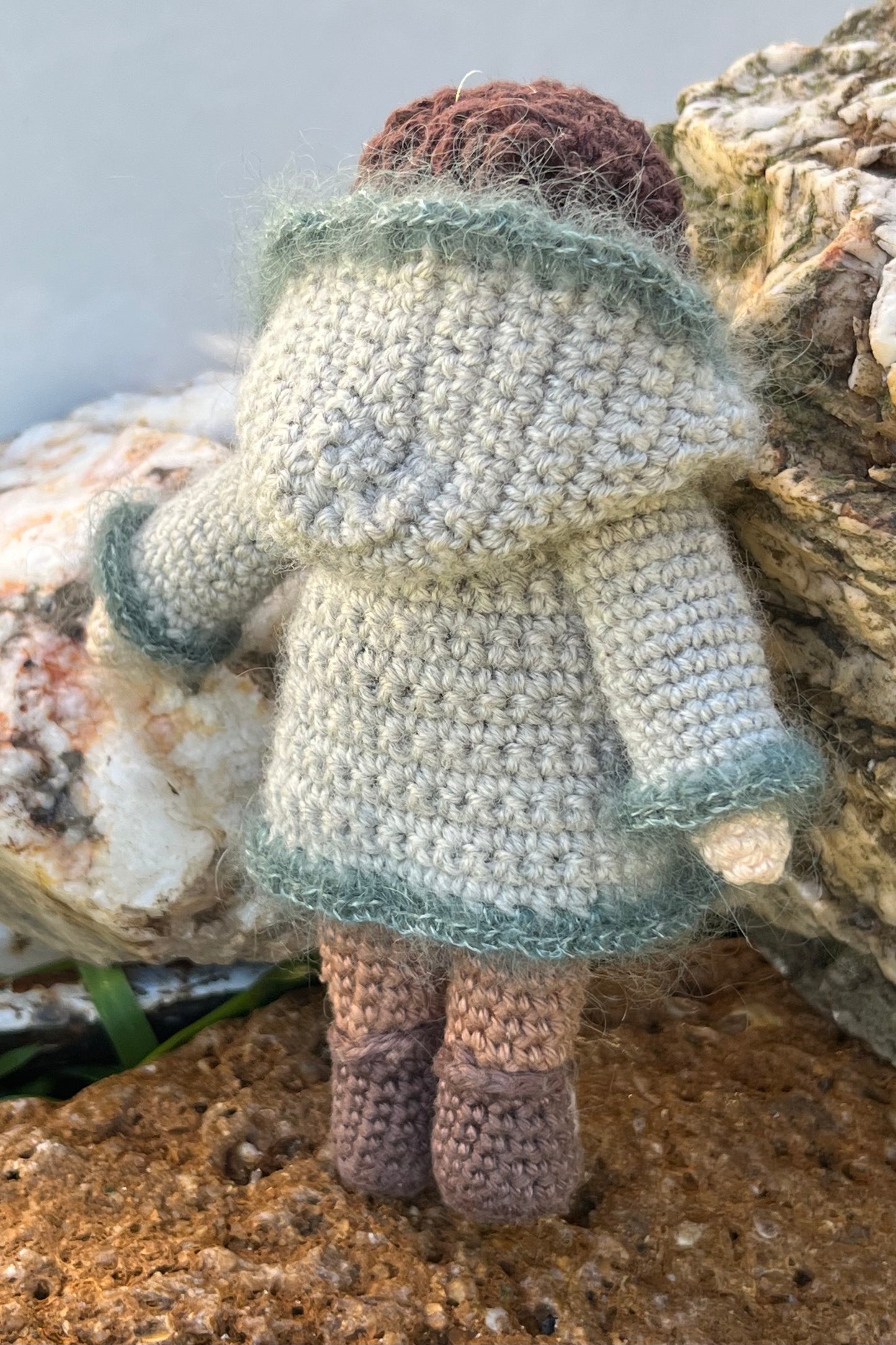 Inuit-Elf Yuri | Detaillierte Miniatur-Häkelanleitung (DE/EN)