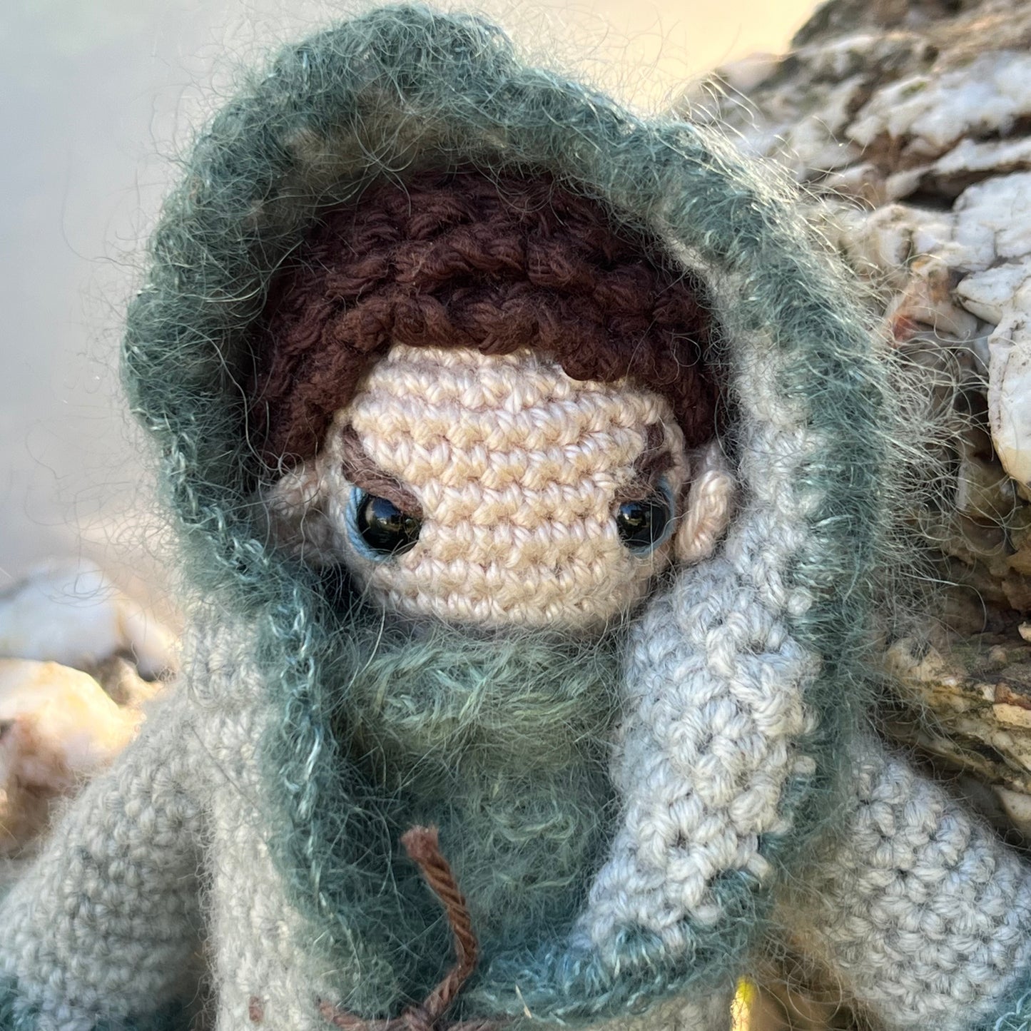 Inuit-Elf Yuri | Detaillierte Miniatur-Häkelanleitung (DE/EN)